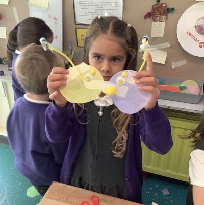 In Reception, we been very busy in the Creating Room this week, especially with the junk modelling where we have made butterflies and flowers from tissue paper and monsters and machines from different bits of recycling.