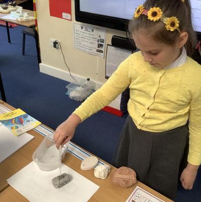 This week, Year 3 have been studying rocks.