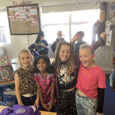 Year 4 enjoyed a fabulous day dressing up as rock stars and practising their multiplication skills as part of their Times Table Rock Stars relaunch.