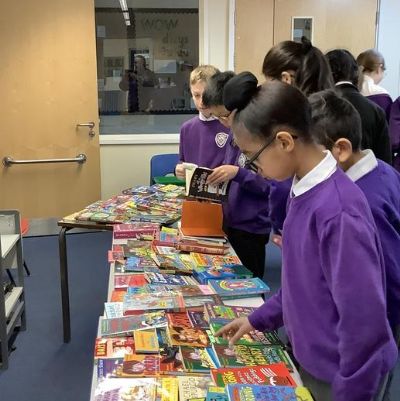 We followed up our Treat Sale by organising and running a book sale in school.